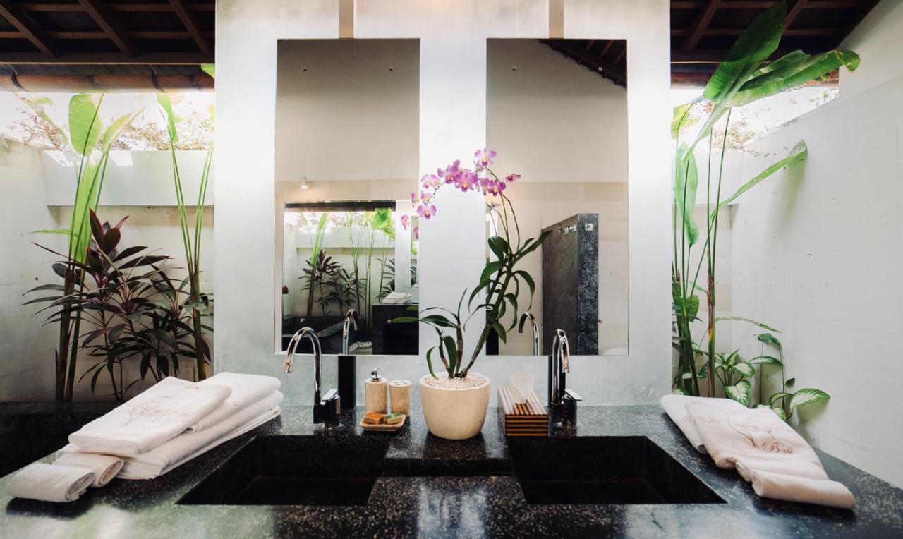 La Villa Des Sens Seminyak Extérieur photo